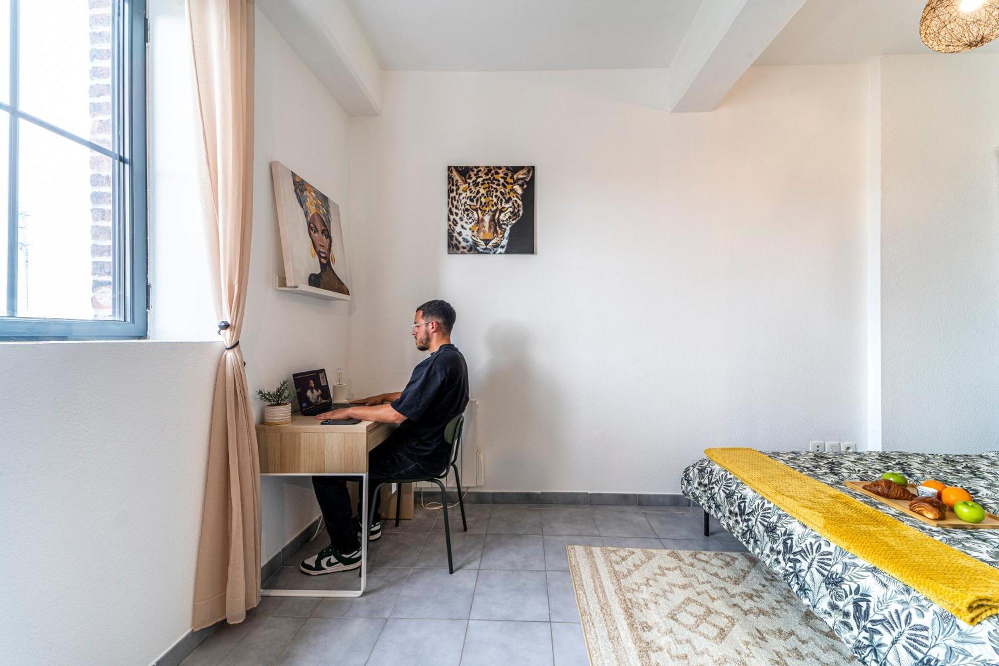Stay Cosy Lille I Tourcoing - Appartement - Hypercentre - Parking Securise - Wifi - Netflix - Cuisine Dış mekan fotoğraf